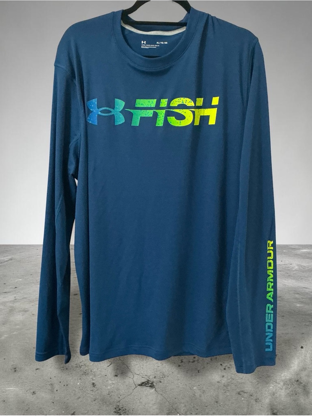 Under ARMOUR iso chill mens fishing shirt XL